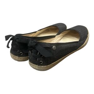 UGG Australia Indah espadrille black Ballet Flat canvas lace-up detail. SZ 9